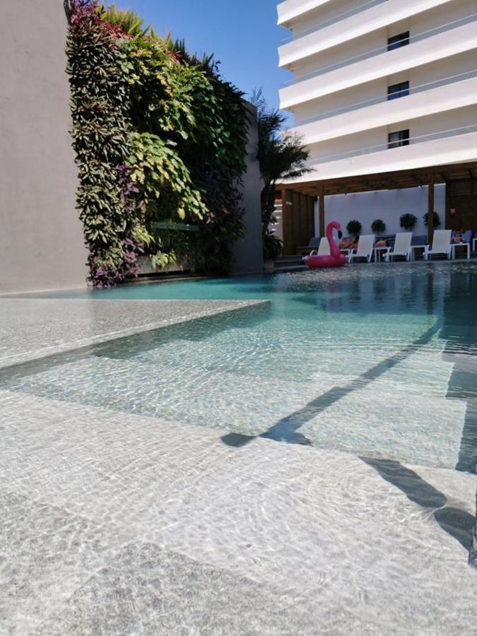Manousos Hotel 3*